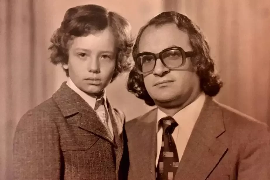 Эли Александр Финберг с отцом