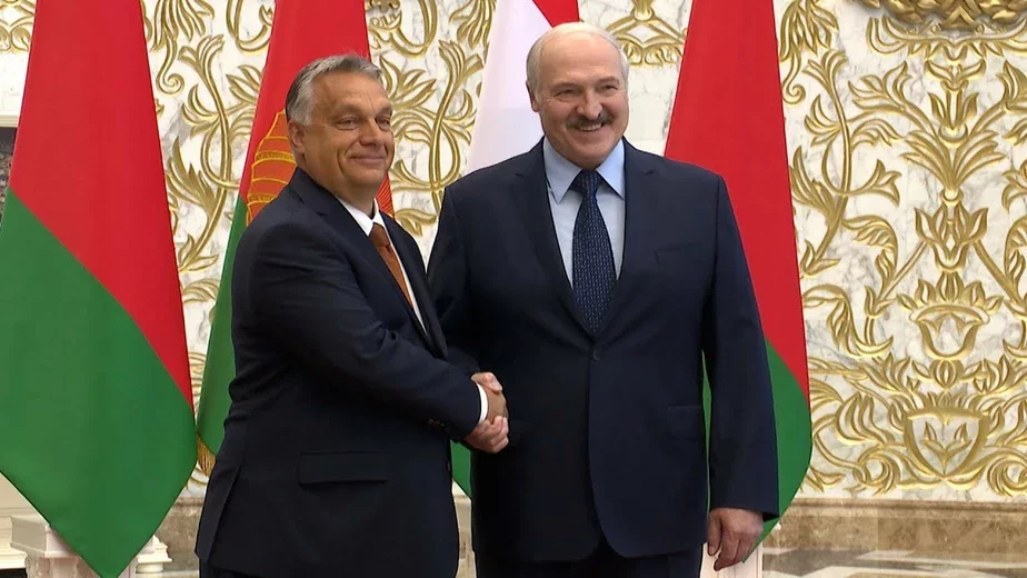 Александр Лукашенко с премьером Венгрии Виктором Орбаном во время визита последнего в Минск в июне 2020 года