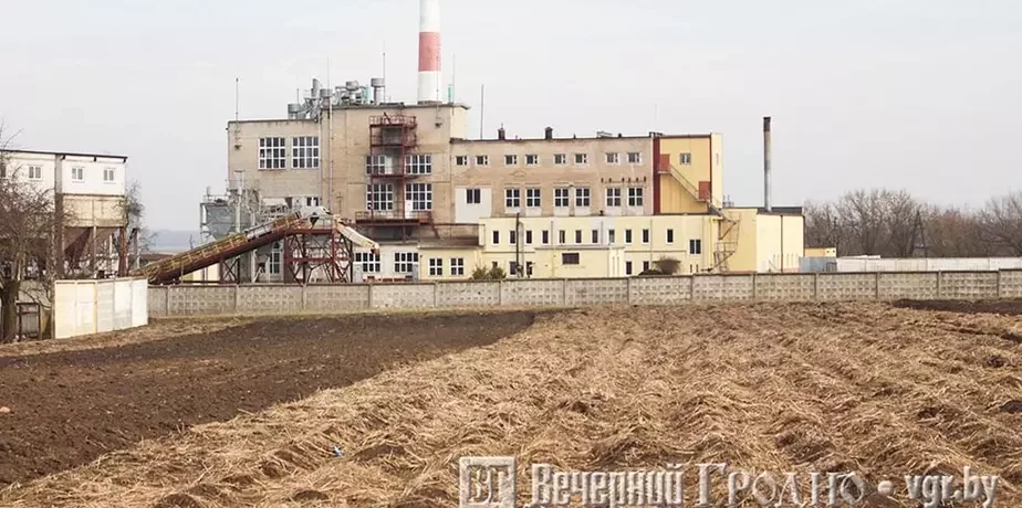 Торфабрыкетны завод у Верцялішках. Фота: «Вечерний Гродно»
