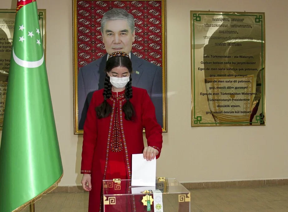 Атмасфера на прэзідэнцкіх выбарах у Туркменістане. Фота: Alexander Vershinin / AP